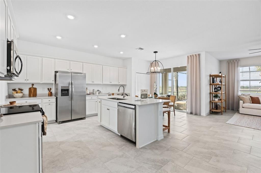 For Sale: $475,000 (5 beds, 3 baths, 3231 Square Feet)