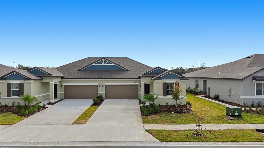 出租: $2,400 (3 贝兹, 2 浴室, 1951 平方英尺)