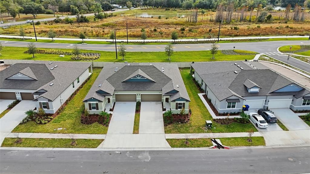 出租: $2,400 (3 贝兹, 2 浴室, 1951 平方英尺)