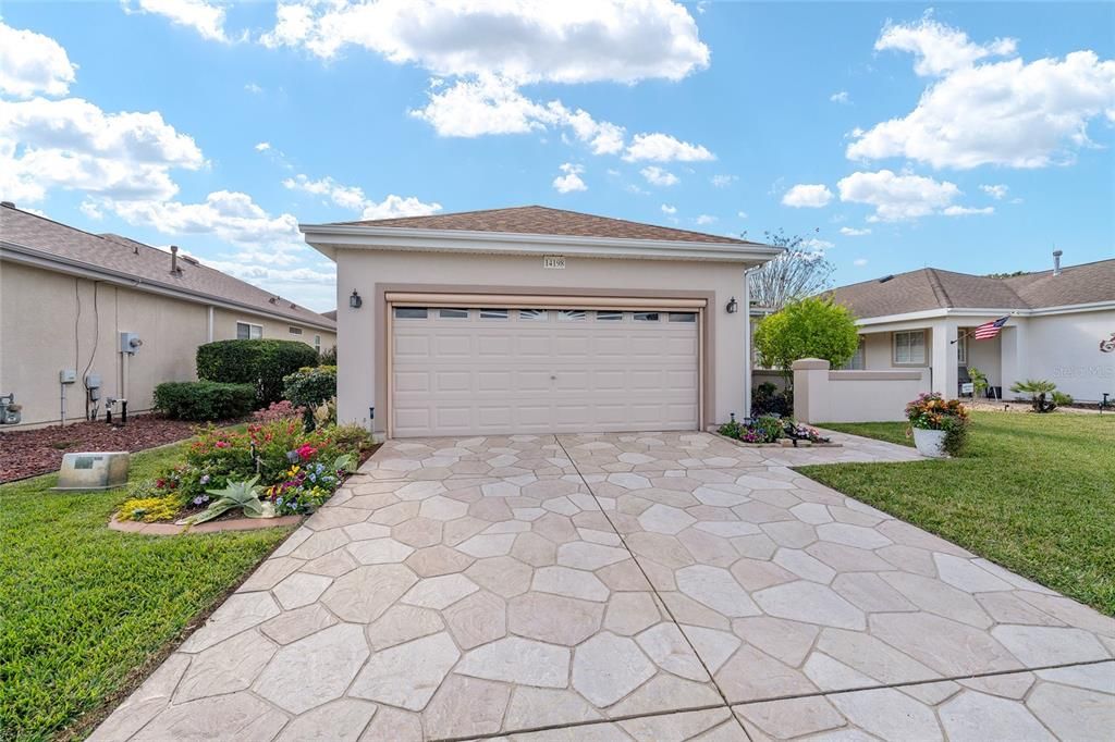 En Venta: $259,000 (2 camas, 2 baños, 1257 Pies cuadrados)