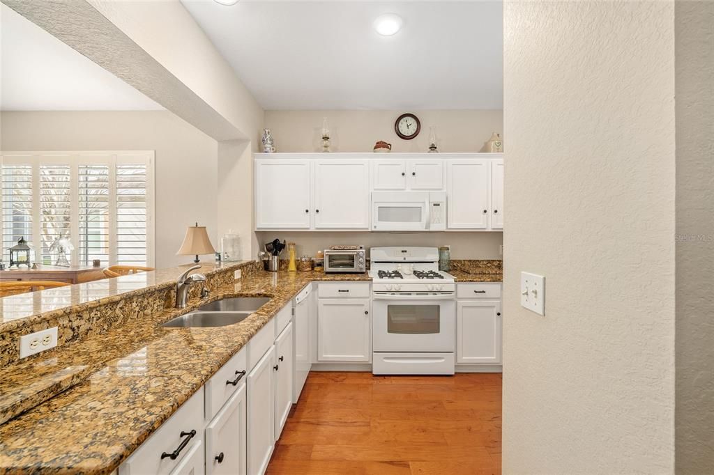 En Venta: $259,000 (2 camas, 2 baños, 1257 Pies cuadrados)