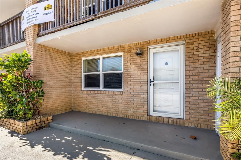 待售: $24,000 (0 贝兹, 0 浴室, 676 平方英尺)