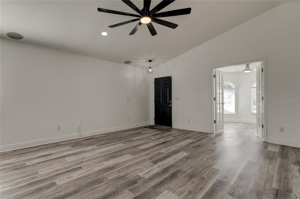 出租: $2,800 (3 贝兹, 2 浴室, 1456 平方英尺)