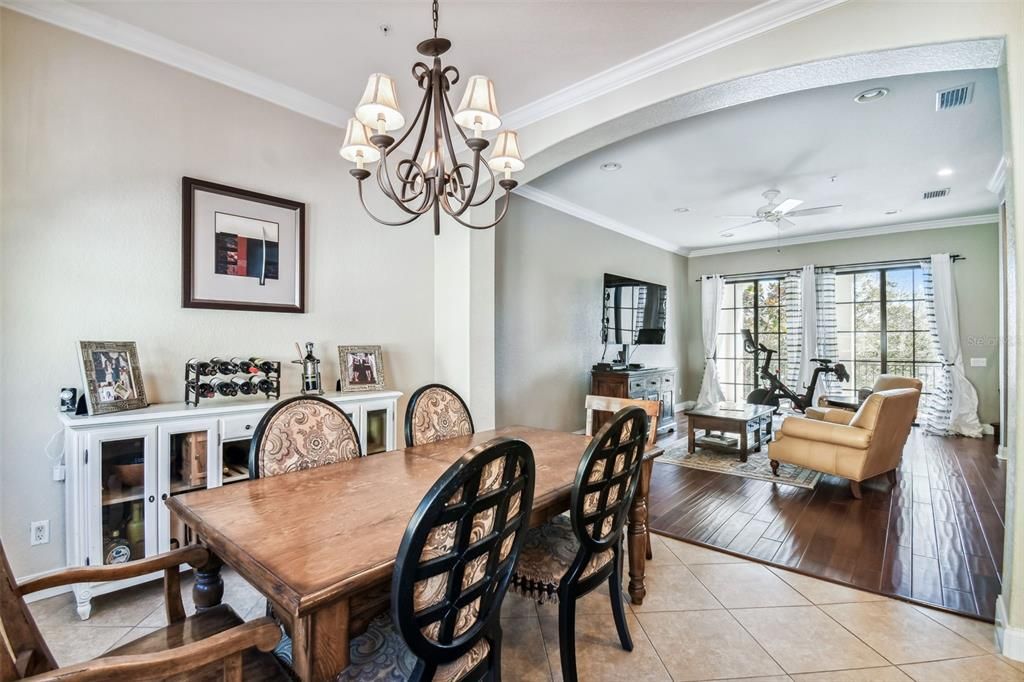 待售: $675,000 (3 贝兹, 2 浴室, 1884 平方英尺)