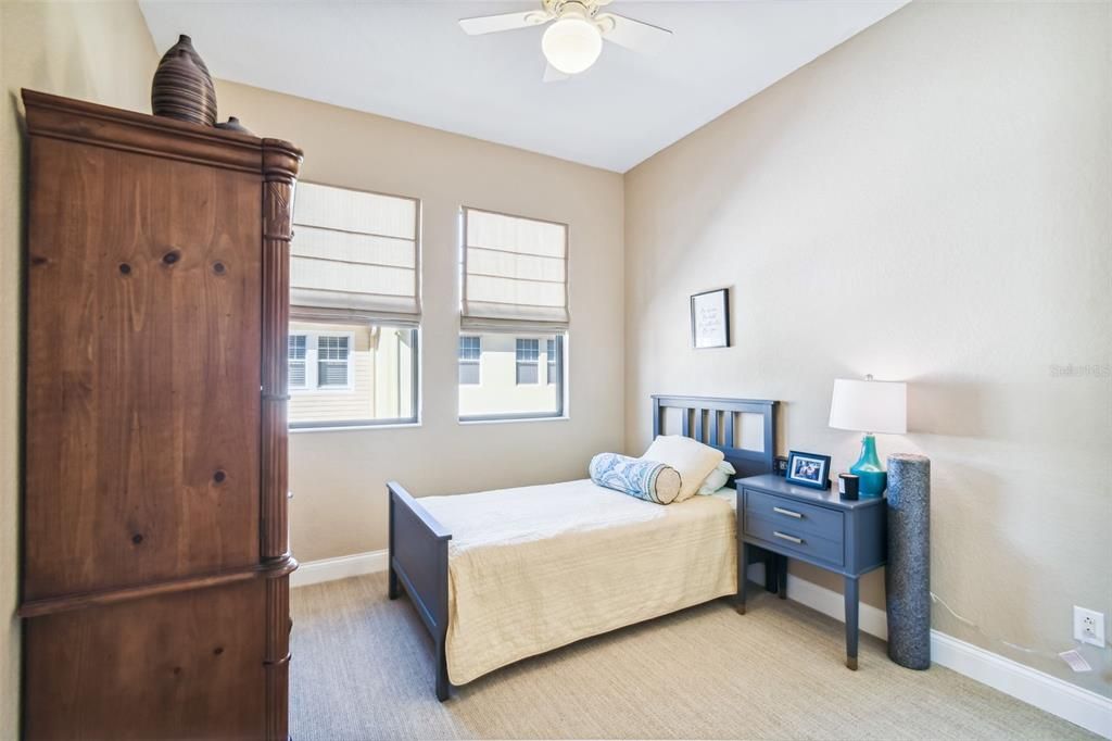 待售: $675,000 (3 贝兹, 2 浴室, 1884 平方英尺)