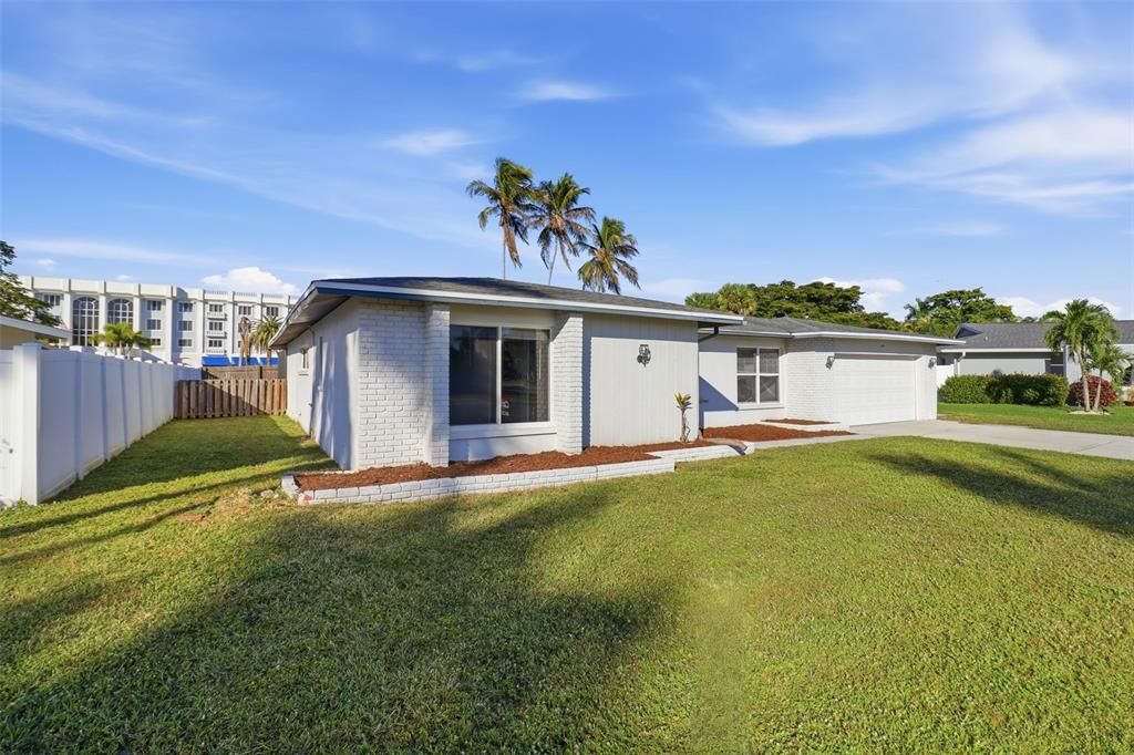 待售: $312,900 (3 贝兹, 2 浴室, 1678 平方英尺)