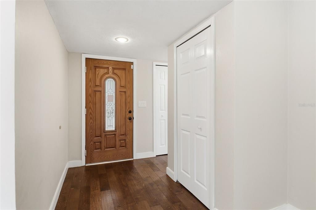 待售: $312,900 (3 贝兹, 2 浴室, 1678 平方英尺)