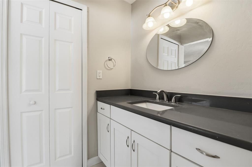 待售: $312,900 (3 贝兹, 2 浴室, 1678 平方英尺)