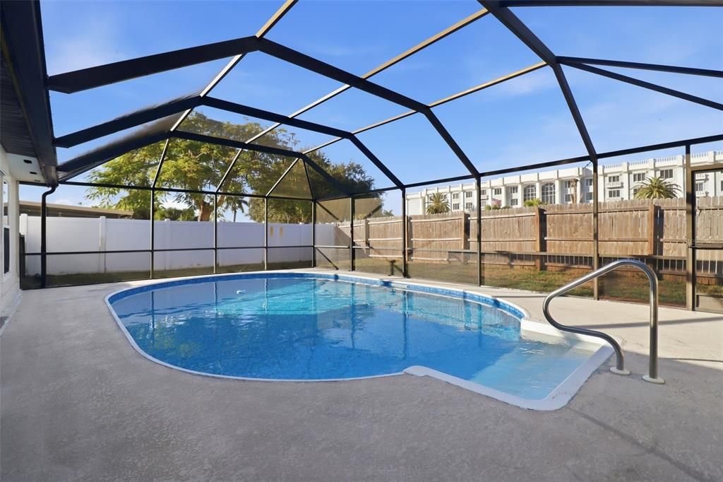 待售: $312,900 (3 贝兹, 2 浴室, 1678 平方英尺)