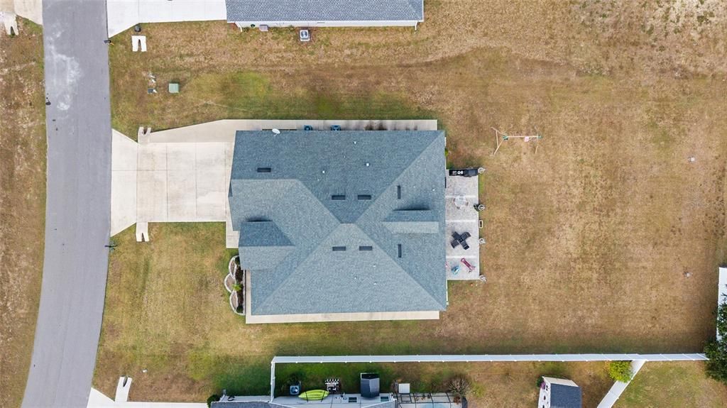 For Sale: $469,999 (5 beds, 3 baths, 2989 Square Feet)