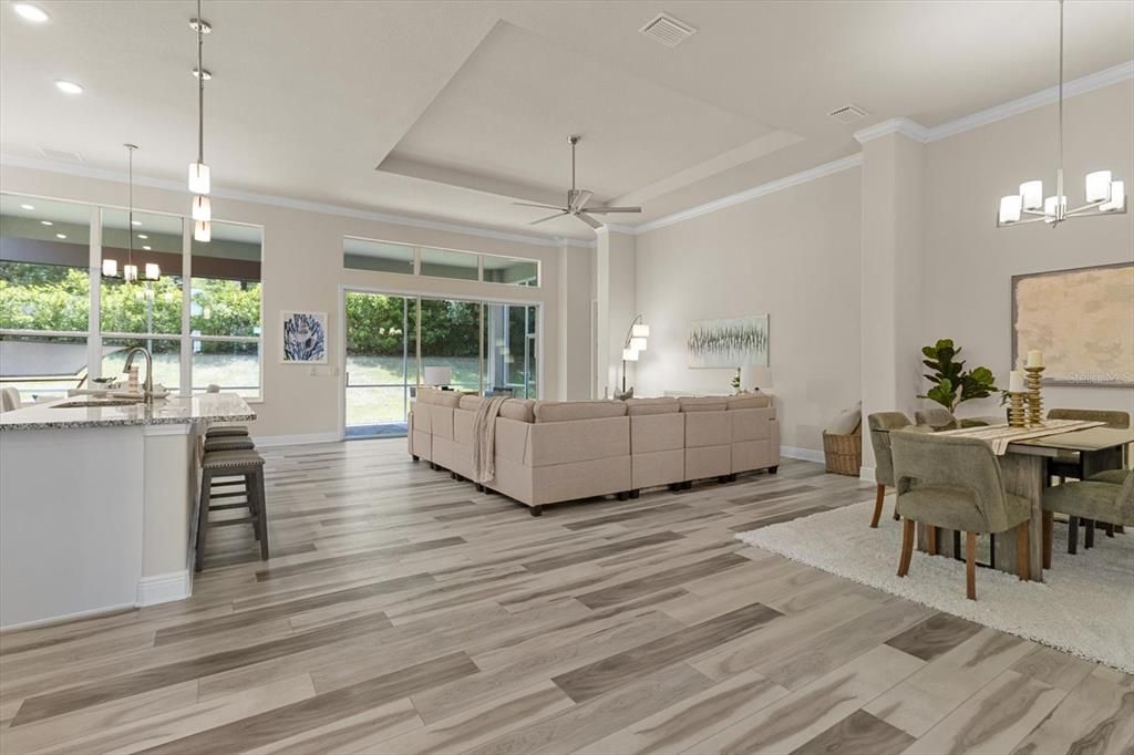 Под контрактом: $548,900 (3 спален, 2 ванн, 2209 Квадратных фут)