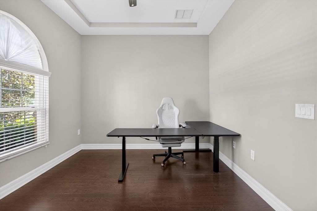 В аренду: $5,000 (5 спален, 4 ванн, 4439 Квадратных фут)