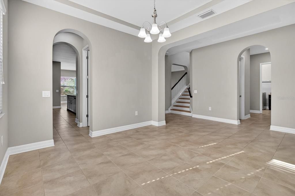 В аренду: $5,000 (5 спален, 4 ванн, 4439 Квадратных фут)