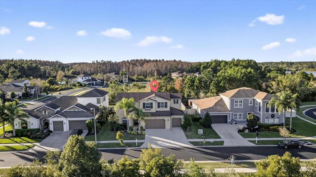 В аренду: $5,000 (5 спален, 4 ванн, 4439 Квадратных фут)