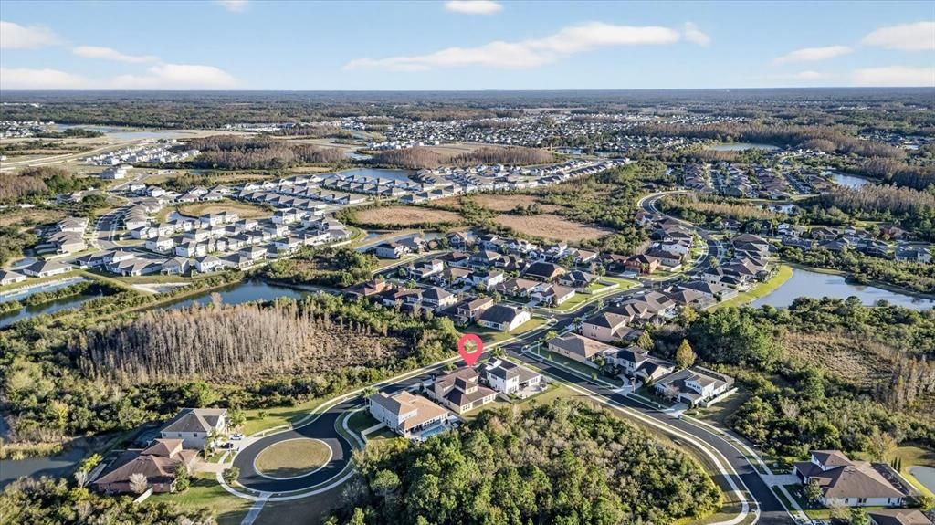 В аренду: $5,000 (5 спален, 4 ванн, 4439 Квадратных фут)