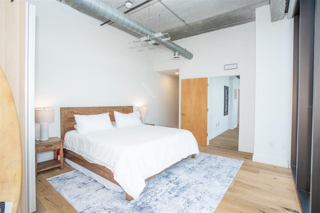 На продажу: $1,279,000 (2 спален, 2 ванн, 1518 Квадратных фут)