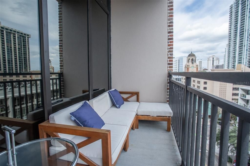 На продажу: $1,279,000 (2 спален, 2 ванн, 1518 Квадратных фут)