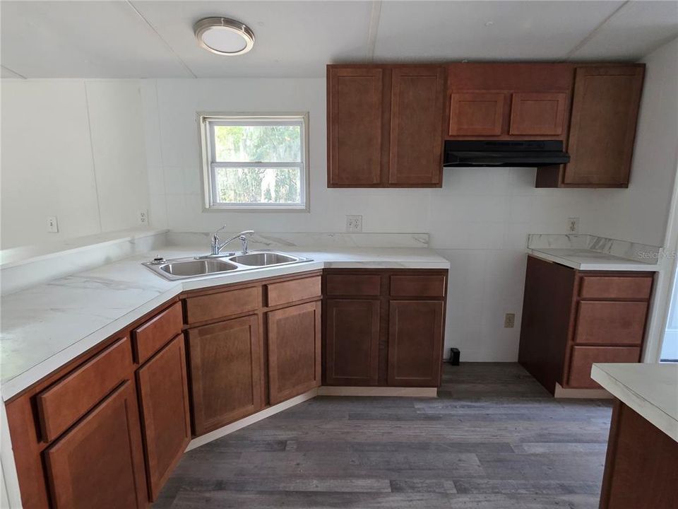 待售: $165,900 (3 贝兹, 2 浴室, 1152 平方英尺)