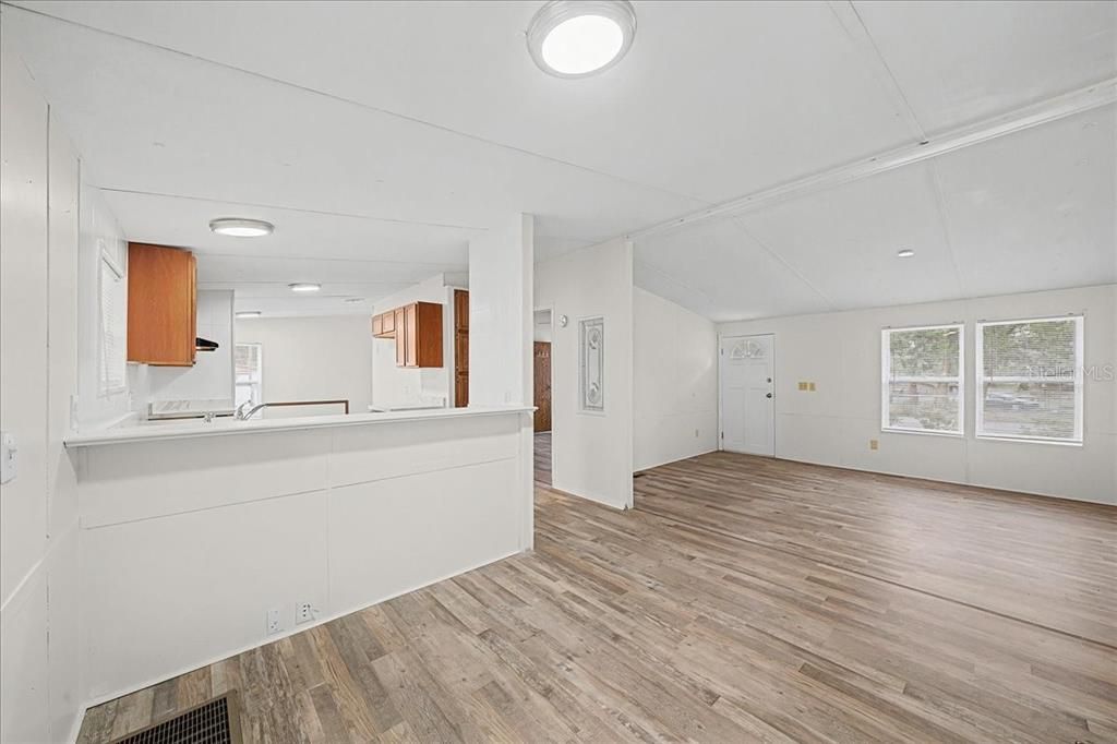 Activo con contrato: $149,900 (3 camas, 2 baños, 1152 Pies cuadrados)