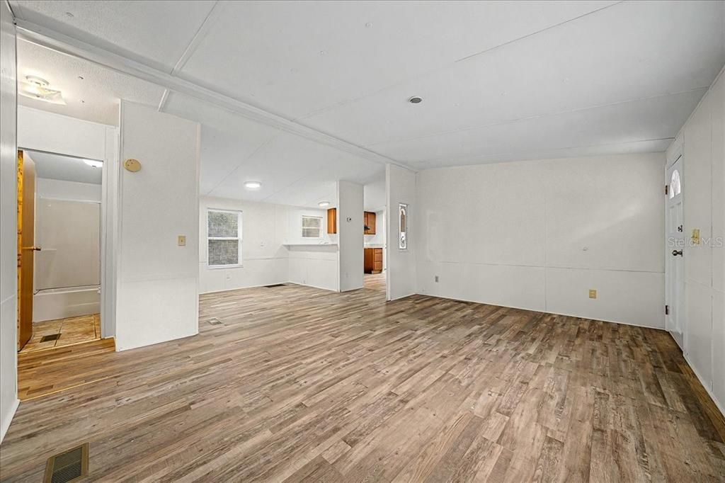 Activo con contrato: $149,900 (3 camas, 2 baños, 1152 Pies cuadrados)
