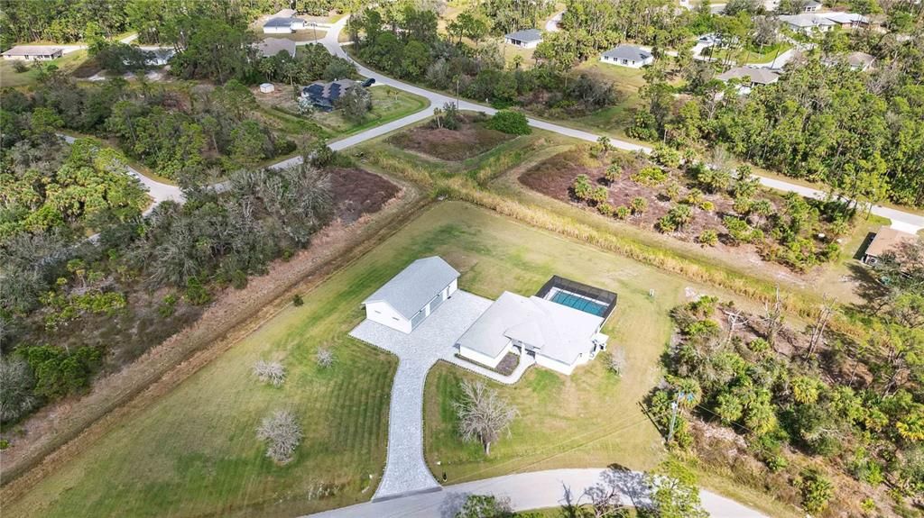 En Venta: $1,400,000 (4 camas, 3 baños, 2390 Pies cuadrados)