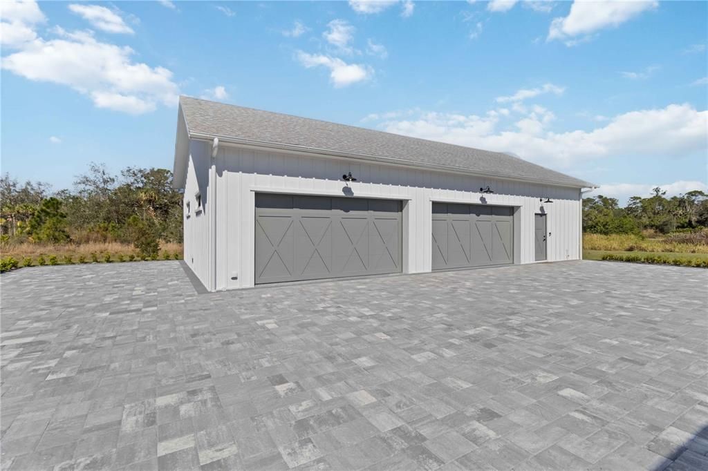 En Venta: $1,400,000 (4 camas, 3 baños, 2390 Pies cuadrados)