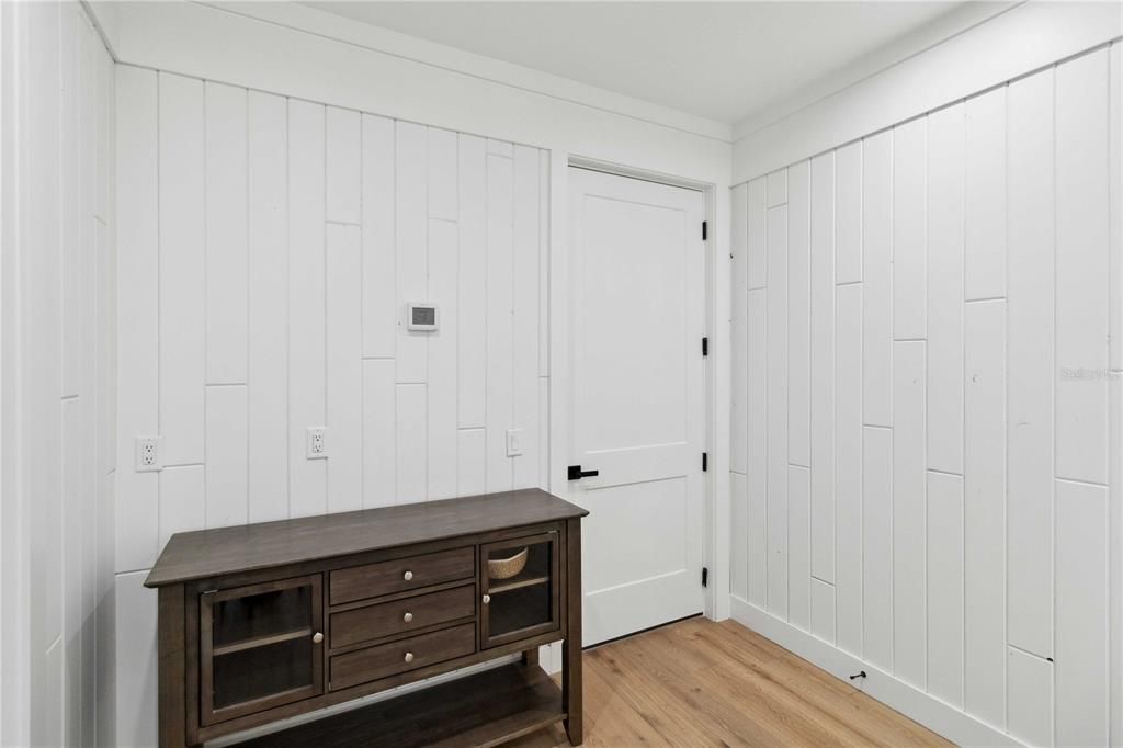 En Venta: $1,400,000 (4 camas, 3 baños, 2390 Pies cuadrados)