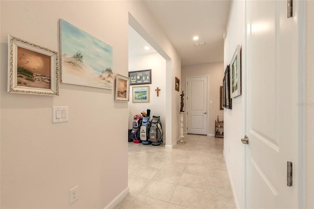 合同活跃: $339,900 (2 贝兹, 2 浴室, 1687 平方英尺)