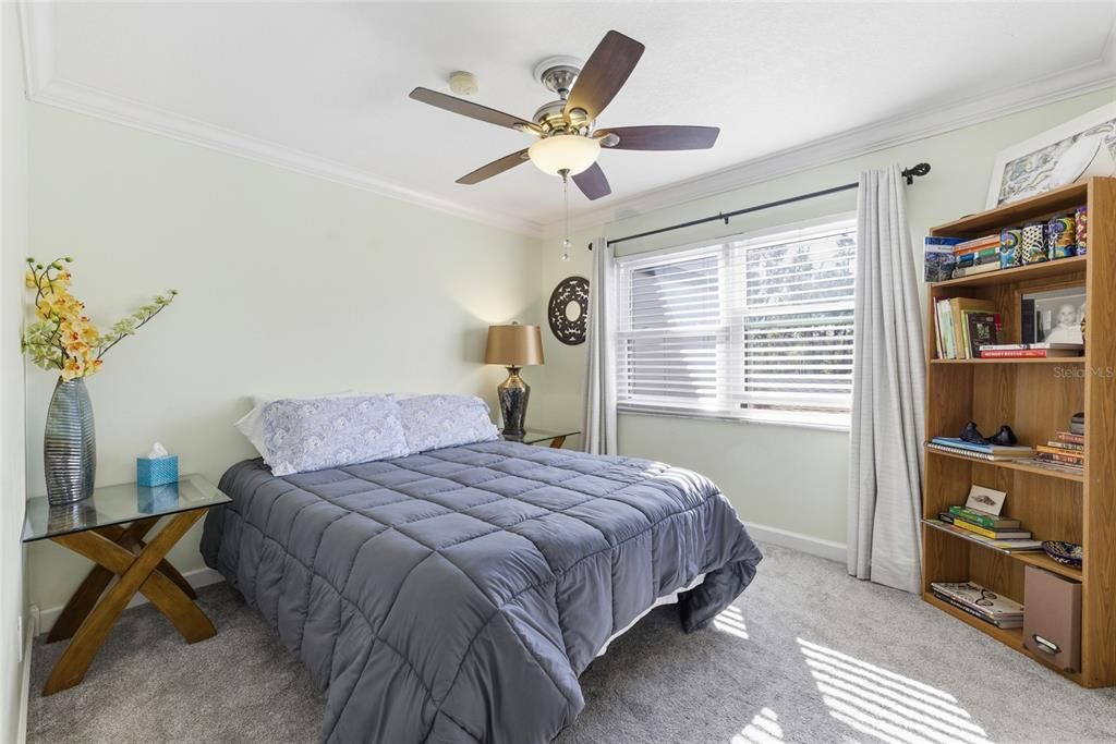 For Sale: $289,000 (2 beds, 2 baths, 1200 Square Feet)