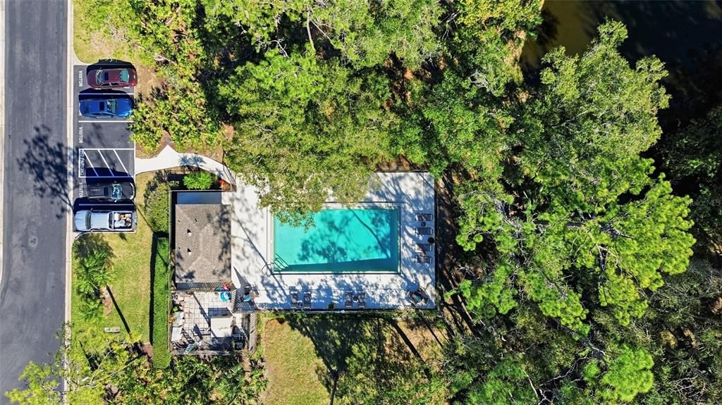 For Sale: $289,000 (2 beds, 2 baths, 1200 Square Feet)