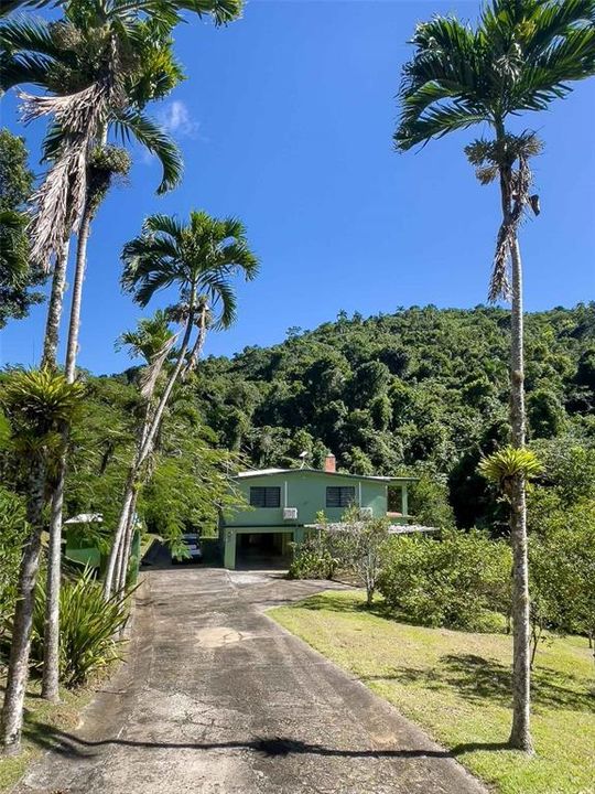 En Venta: $375,000 (3 camas, 4 baños, 1400 Pies cuadrados)