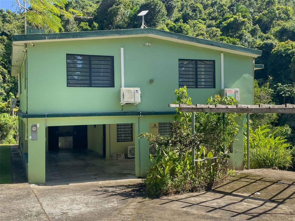 En Venta: $375,000 (3 camas, 4 baños, 1400 Pies cuadrados)