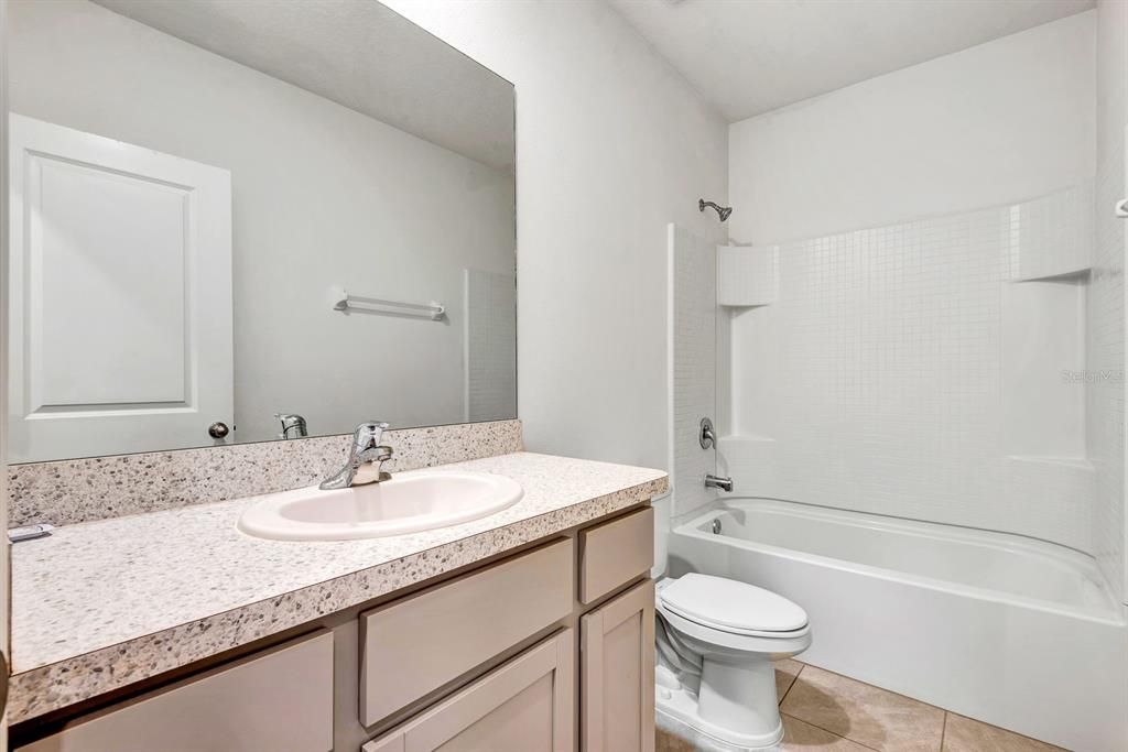 待售: $304,990 (3 贝兹, 2 浴室, 1707 平方英尺)