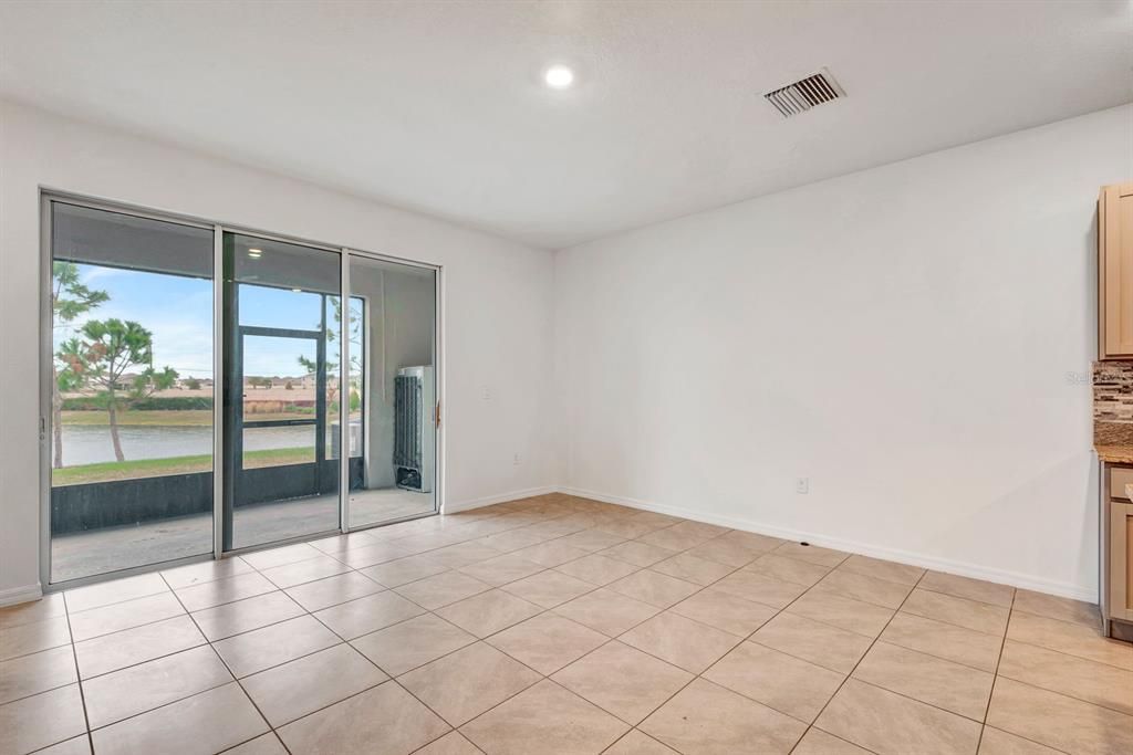 待售: $304,990 (3 贝兹, 2 浴室, 1707 平方英尺)