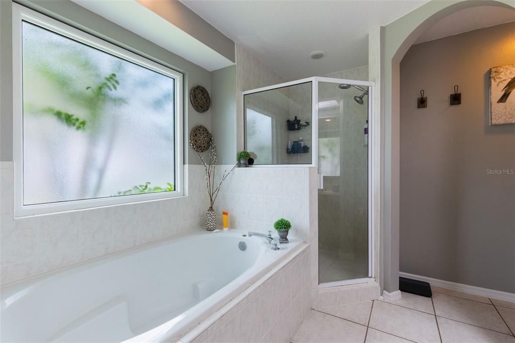 待售: $389,500 (3 贝兹, 2 浴室, 1649 平方英尺)