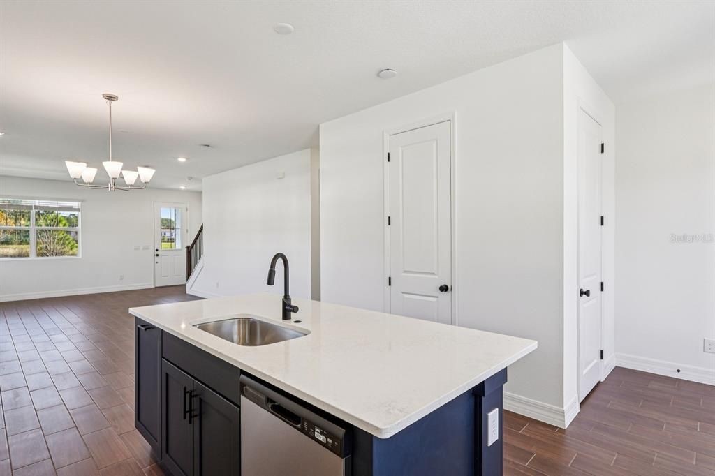 For Sale: $499,990 (3 beds, 2 baths, 1675 Square Feet)