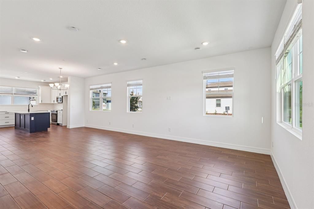 For Sale: $499,990 (3 beds, 2 baths, 1675 Square Feet)