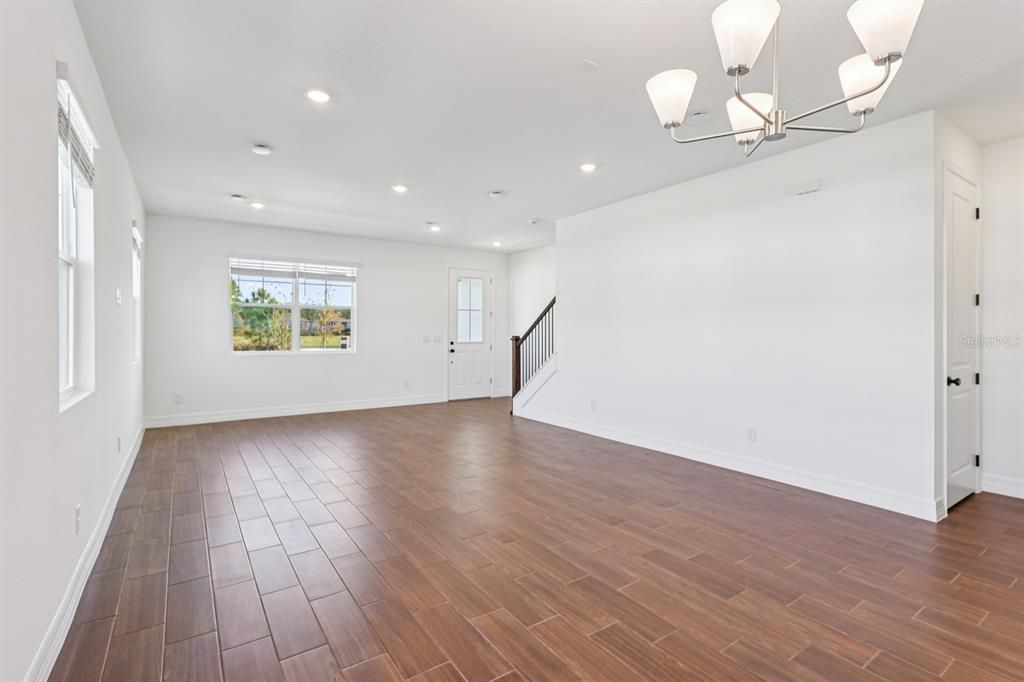 For Sale: $499,990 (3 beds, 2 baths, 1675 Square Feet)