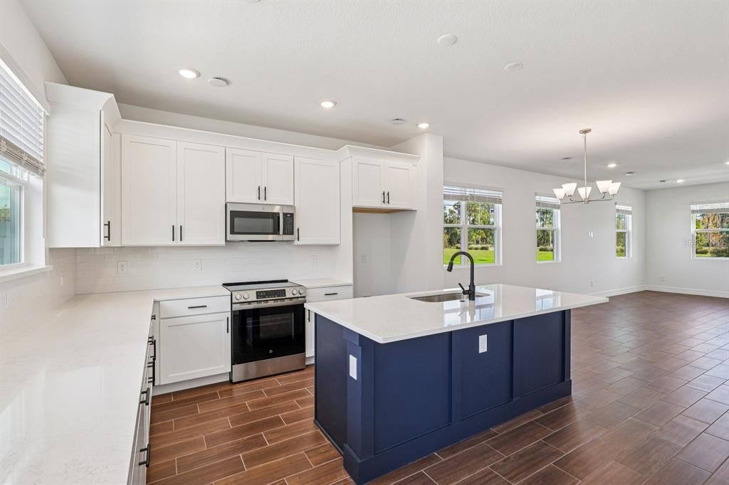 For Sale: $499,990 (3 beds, 2 baths, 1675 Square Feet)