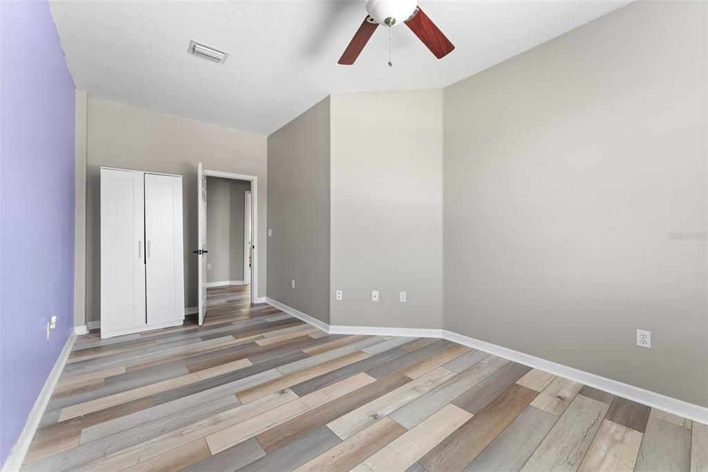 En Venta: $599,999 (4 camas, 2 baños, 2589 Pies cuadrados)