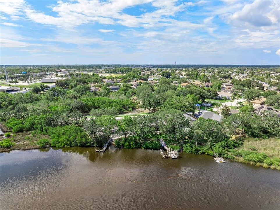 En Venta: $599,999 (4 camas, 2 baños, 2589 Pies cuadrados)