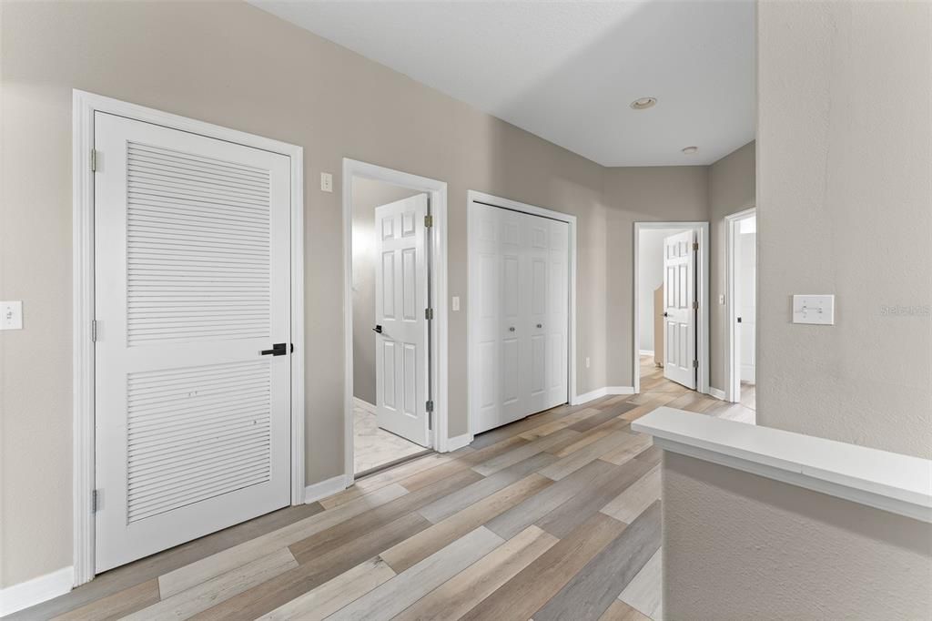 En Venta: $599,999 (4 camas, 2 baños, 2589 Pies cuadrados)