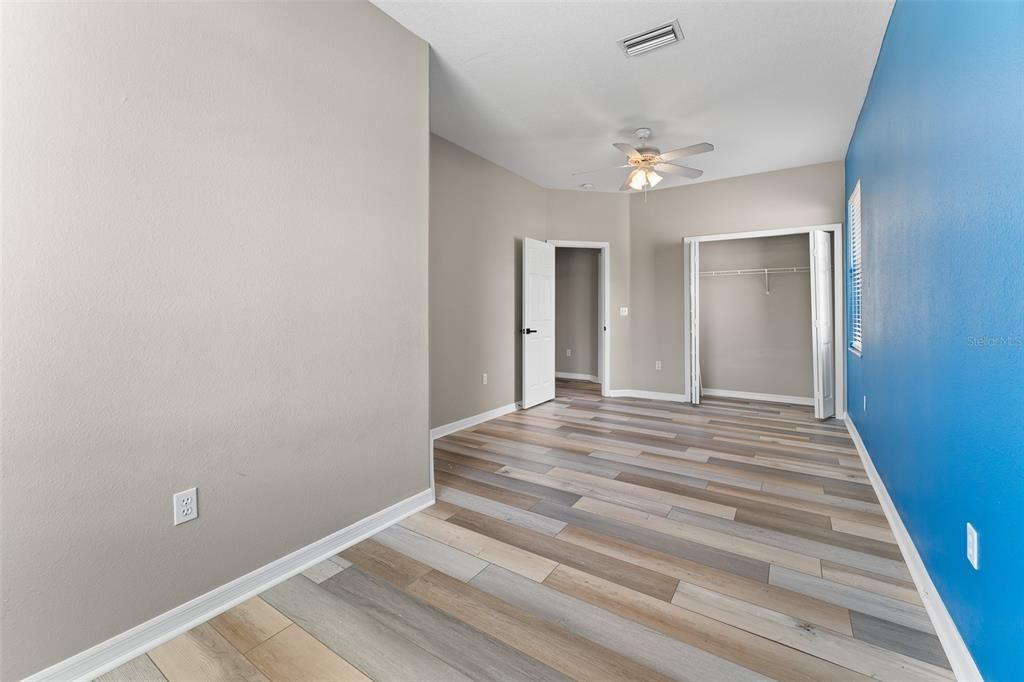 En Venta: $599,999 (4 camas, 2 baños, 2589 Pies cuadrados)