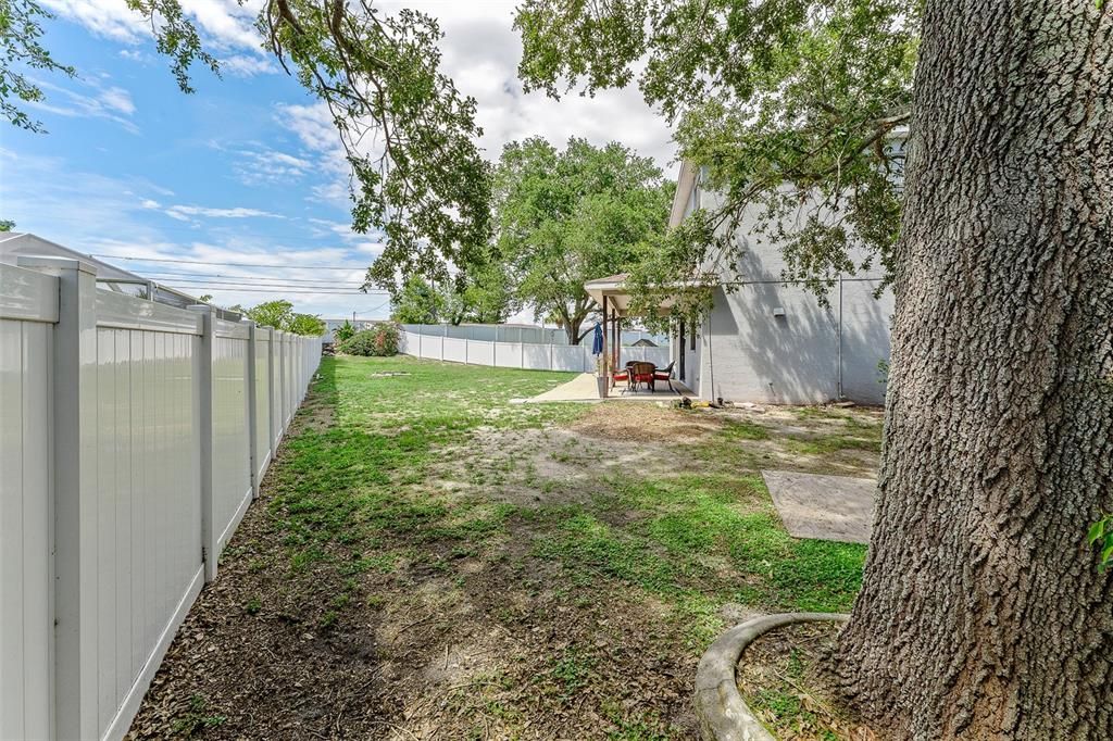 En Venta: $599,999 (4 camas, 2 baños, 2589 Pies cuadrados)