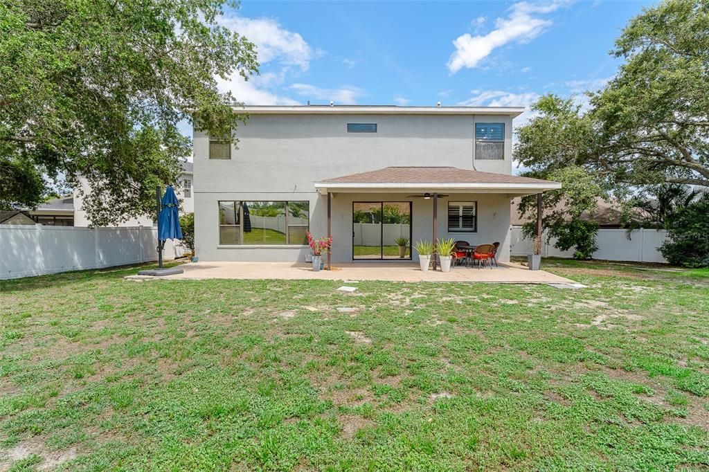 En Venta: $599,999 (4 camas, 2 baños, 2589 Pies cuadrados)