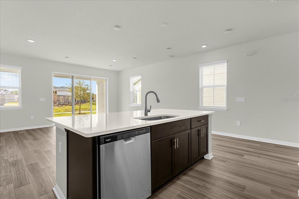 En Renta: $2,600 (3 camas, 2 baños, 1779 Pies cuadrados)