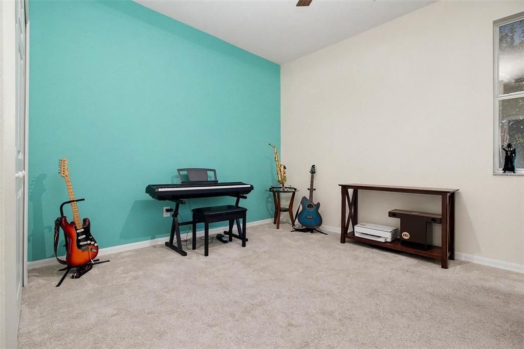 For Sale: $360,000 (4 beds, 2 baths, 1768 Square Feet)