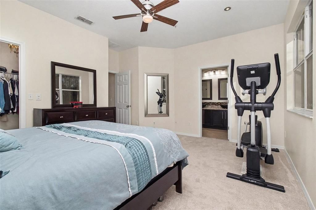 For Sale: $360,000 (4 beds, 2 baths, 1768 Square Feet)