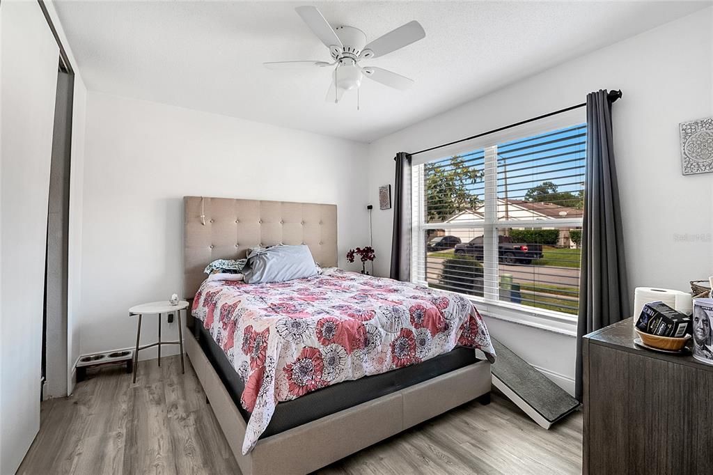 На продажу: $430,000 (3 спален, 2 ванн, 1934 Квадратных фут)