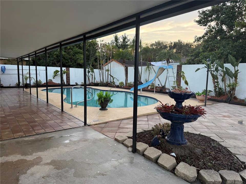 For Sale: $625,000 (3 beds, 4 baths, 2118 Square Feet)